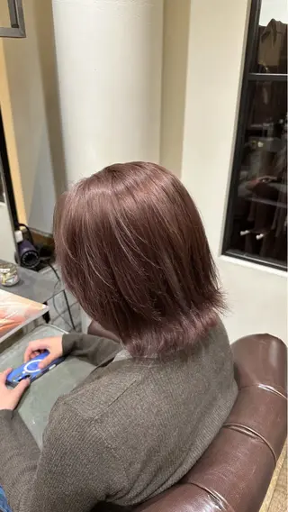 ショート カラー 新屋敷 拓大のヘアスタイル