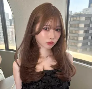 ミディアム 西尾 彩那のヘアスタイル