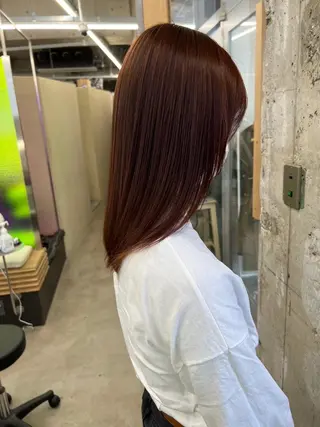 ミディアム カラー 【ヘアケア特化型】 newi天王寺のヘアスタイル