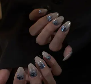 ネイル エリ🫧 nail池袋東口のネイルデザイン