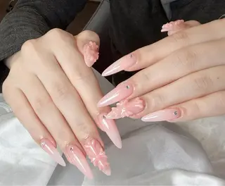 ネイル グエン チャンのネイルデザイン