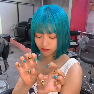 カラー ブリーチ/ウルフ特化 渋谷カルチャー交差点のヘアスタイル