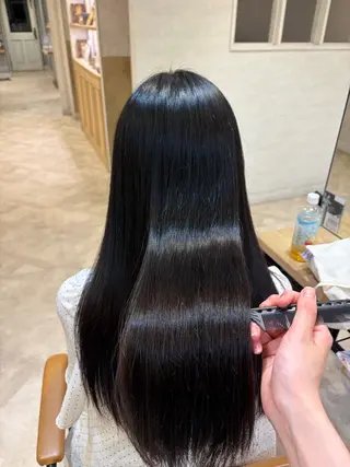 ロング 小川 ルミナのヘアスタイル