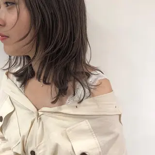 ミディアム カラー オリーブベージュ きょうかのヘアスタイル