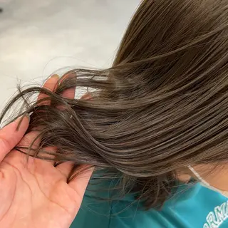セミロング ELEN 新百合ヶ丘のヘアスタイル
