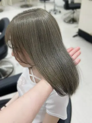 ミディアム カラー ヘアアレンジ 韓国レイヤー&ピンク 艶髪🩶maikoのヘアスタイル