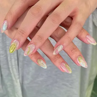 ネイル F. Lenaのネイルデザイン