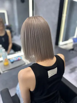 ショート カラー 中村 さきのヘアスタイル