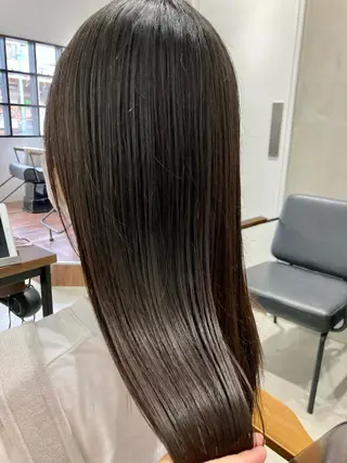 ロング Larry🌼中下 美香のヘアスタイル