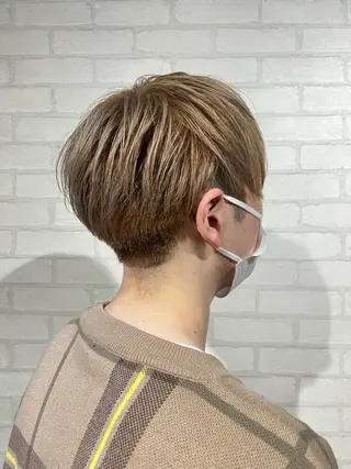ショート カラー ✨ハイトーン カラー福岡拓也✨のヘアスタイル