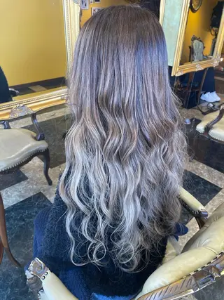 ロング カラー 田中 沙織のヘアスタイル