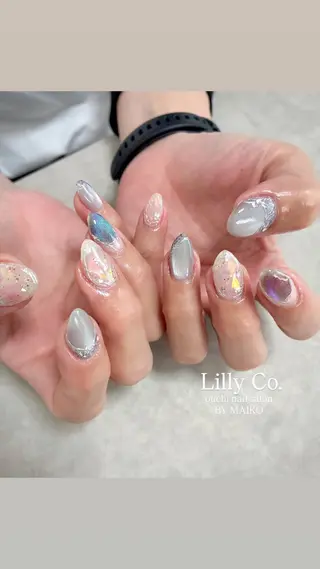 ネイル Lilly Co.のネイルデザイン