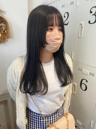 ロング カラー merc.🌿💚 八幡真衣のヘアスタイル