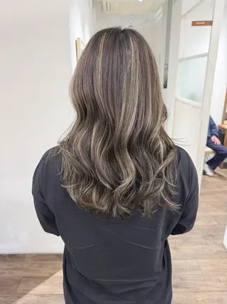 ロング カラー ハイライト⭐️上野 高広のヘアスタイル