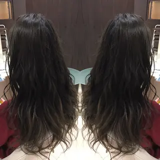 ロング カラー Oopsレイヤー 加藤澄都のヘアスタイル