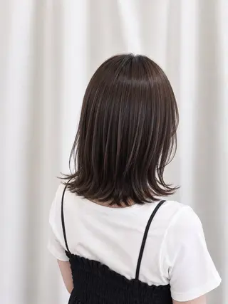 ショート ダメージレス艶カラー ✨️吉村 美咲のヘアスタイル