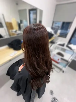 ロング カラー 橋本 天愛のヘアスタイル