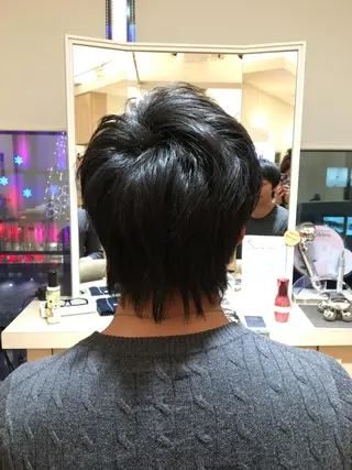 ショート メンズ 白浜 サキのヘアスタイル