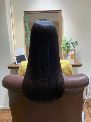 ロング 秋田 亜由美のヘアスタイル