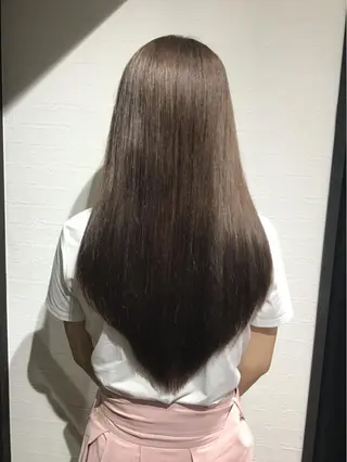 ロング 渋谷宮益坂 omoのヘアスタイル