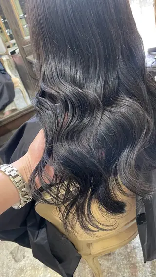 ロング 💍モテる艶髪 透明感カラー💖のヘアスタイル