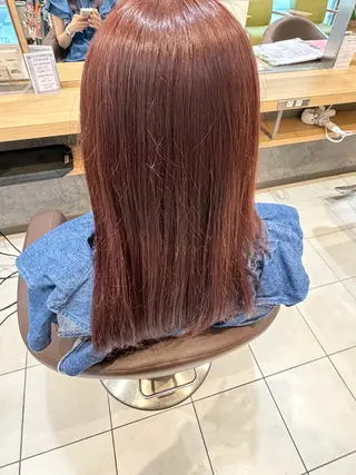 セミロング 淺井 さくらのヘアスタイル