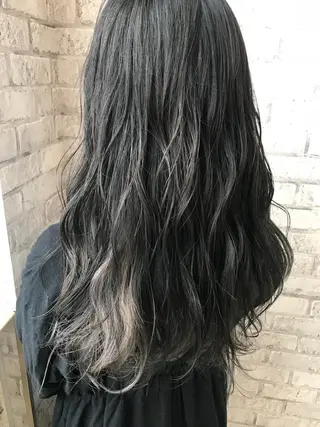 ロング カラー Oopsレイヤー 加藤澄都のヘアスタイル
