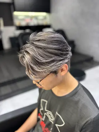 カラー メンズ 山田 瑛司のヘアスタイル