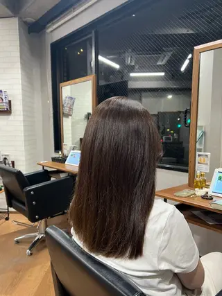 ミディアム カラー レ ナのヘアスタイル