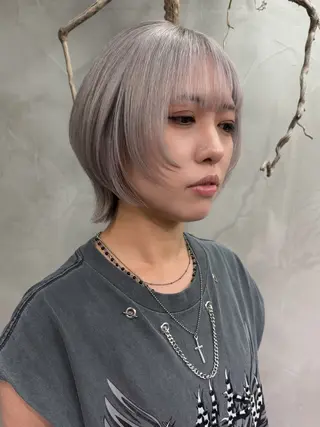 ショート カラー RorriM natsuのヘアスタイル