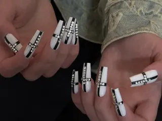 ネイル エリ🫧 nail池袋東口のネイルデザイン
