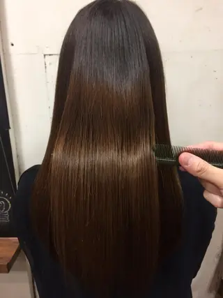 セミロング 真砂 明のヘアスタイル