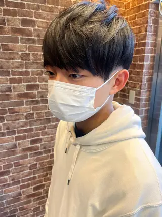 ショート カラー パーマ ヘアアレンジ メンズ キッズ ネイル マツエク・マツパ アイブロウ 久木原 ゆりのヘアスタイル