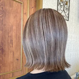 ミディアム ✂️ママ美容師✂️ カワノのヘアスタイル
