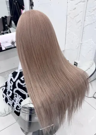 ロング Rover 名古屋のヘアスタイル