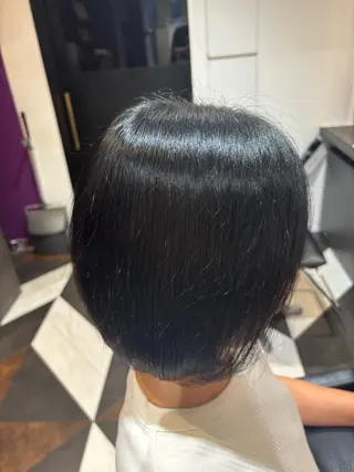 ショート カラー 沢井涼人 ✂︎ 艶髪のヘアスタイル