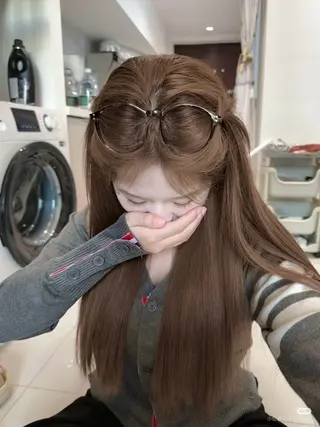 カラー 🩶透明感ダブル カラー🩶 maoのヘアスタイル