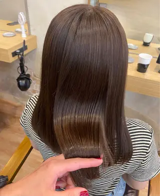 ミディアム カラー マンツーマン 美容師💚コウブチのヘアスタイル