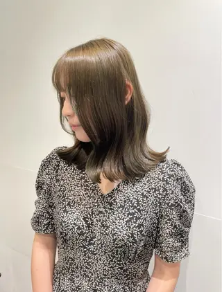 ミディアム 【美容室が苦手な 方へ】MIHOのヘアスタイル
