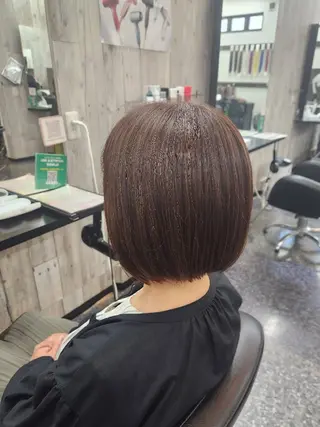 ショート カラー 岩瀬 未来のヘアスタイル
