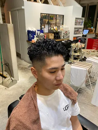 ショート カラー パーマ ヘアアレンジ メンズ TAIGA /メンズ美容師のヘアスタイル