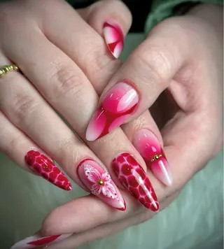 ネイル NiJi Nailsのネイルデザイン