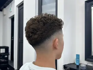 メンズ メンズ超特化🔥 曲がる縮毛矯正🔥のヘアスタイル