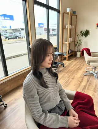 セミロング 艶髪カラー/髪質改善 細貝 舞利のヘアスタイル