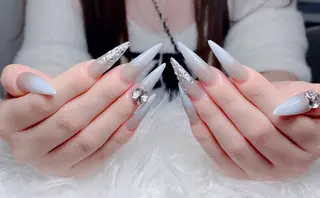 ネイル Lenie Nail Salonのネイルデザイン