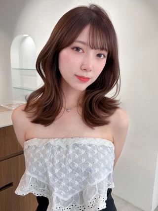 ミディアム カラー 藤野 結衣のヘアスタイル