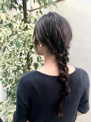 ロング カラー ヘアアレンジ KONOMI スタイリストのヘアスタイル