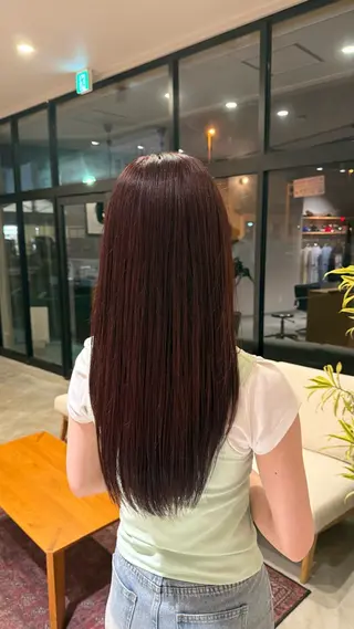 カラー 井上 結のヘアスタイル