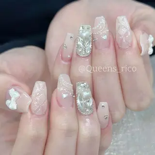 ネイル Queens 榊 まおのネイルデザイン