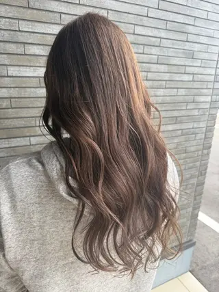ロング カラー ハイトーンベージュ 新潟/Manamiのヘアスタイル